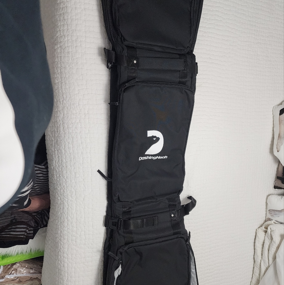 BRAND NEW DASHINGNOAH Double Rolling Ski Bag